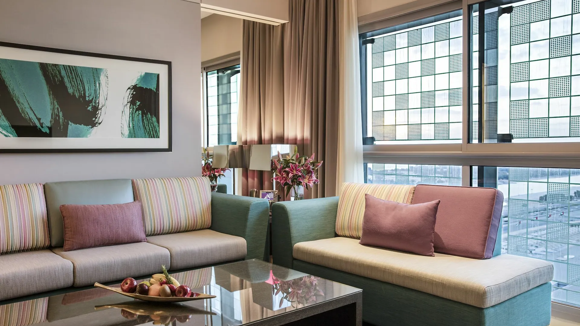 Capital Centre Arjaan By Rotana Aparthotel Abu Dhabi 4*,